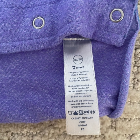 🏷️Ivivva by Lululemon Convertible Infinity Scarf - Picture 3 of 4